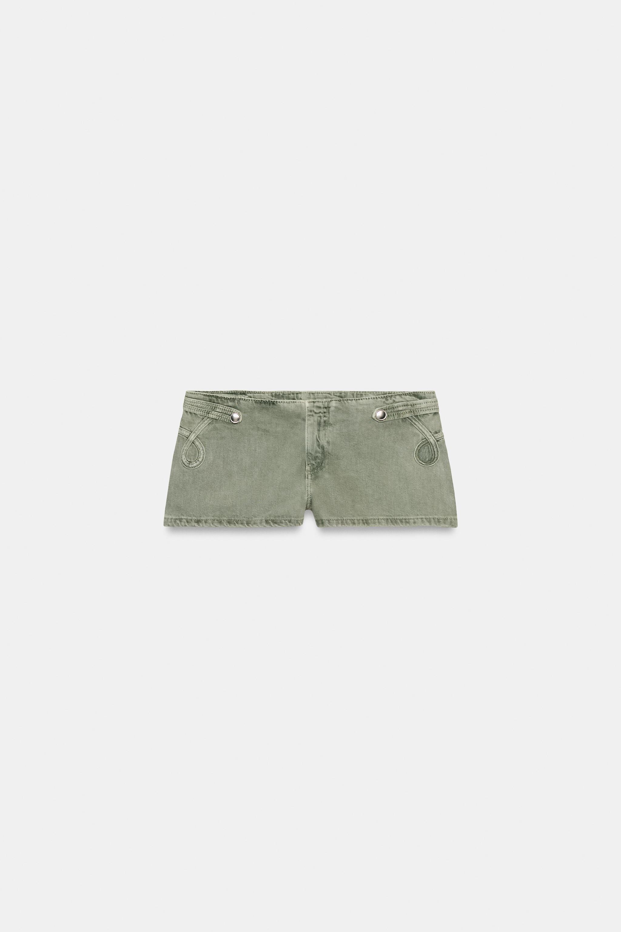 BUTTONED MINI SHORTS